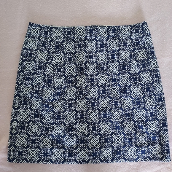 J Crew Jacquard Blue and White Mini Skirt, Size 4. NEW - Picture 1 of 8